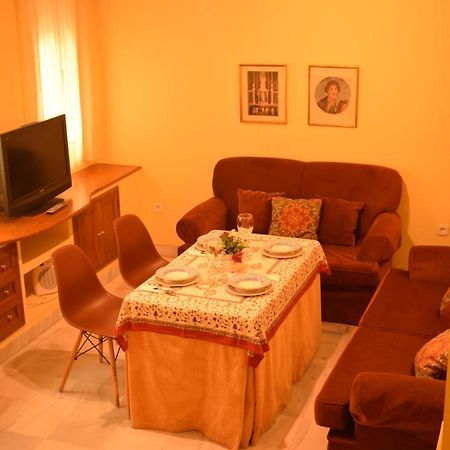 Duplex Donkey Parking Apartment Sevilla Exterior foto