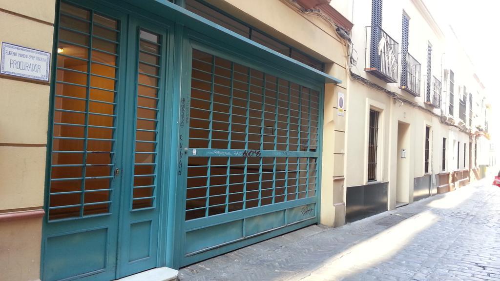 Duplex Donkey Parking Apartment Sevilla Exterior foto